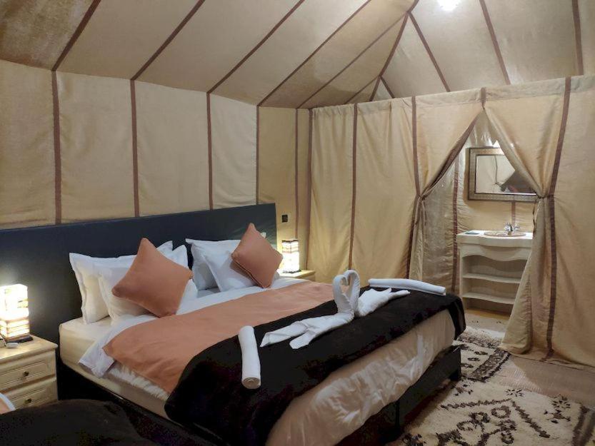 Blue Sky Luxury Camp Hotel Merzouga Exterior photo