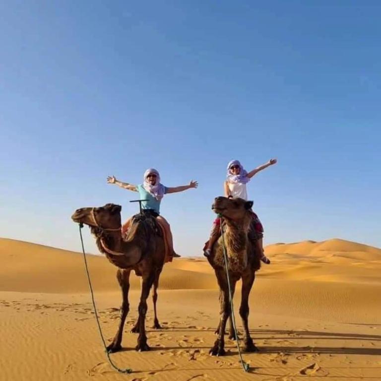Blue Sky Luxury Camp Hotel Merzouga Exterior photo